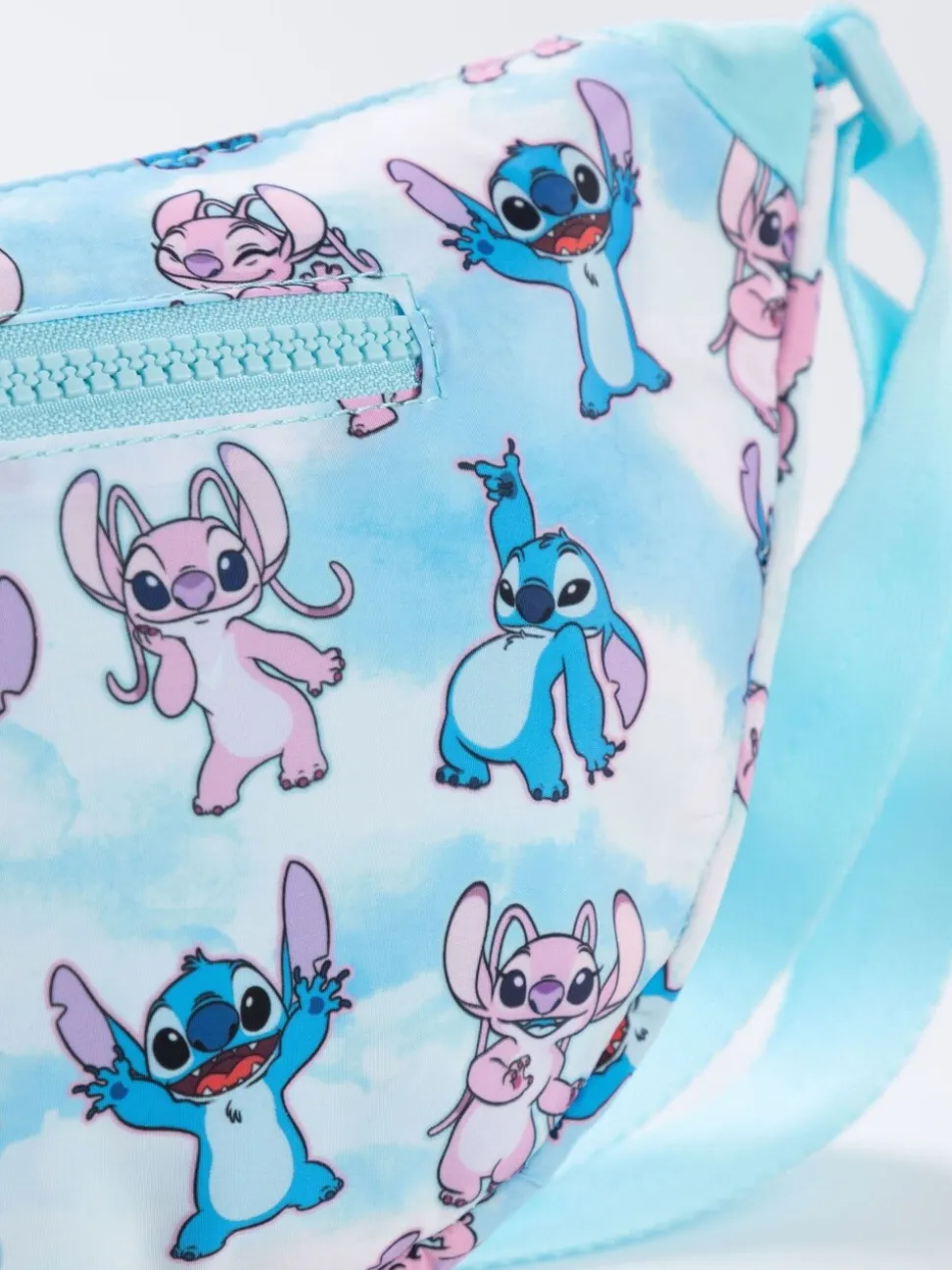 Vanilla Underground Blue Lilo & Stitch Womens Blue Sling Bag