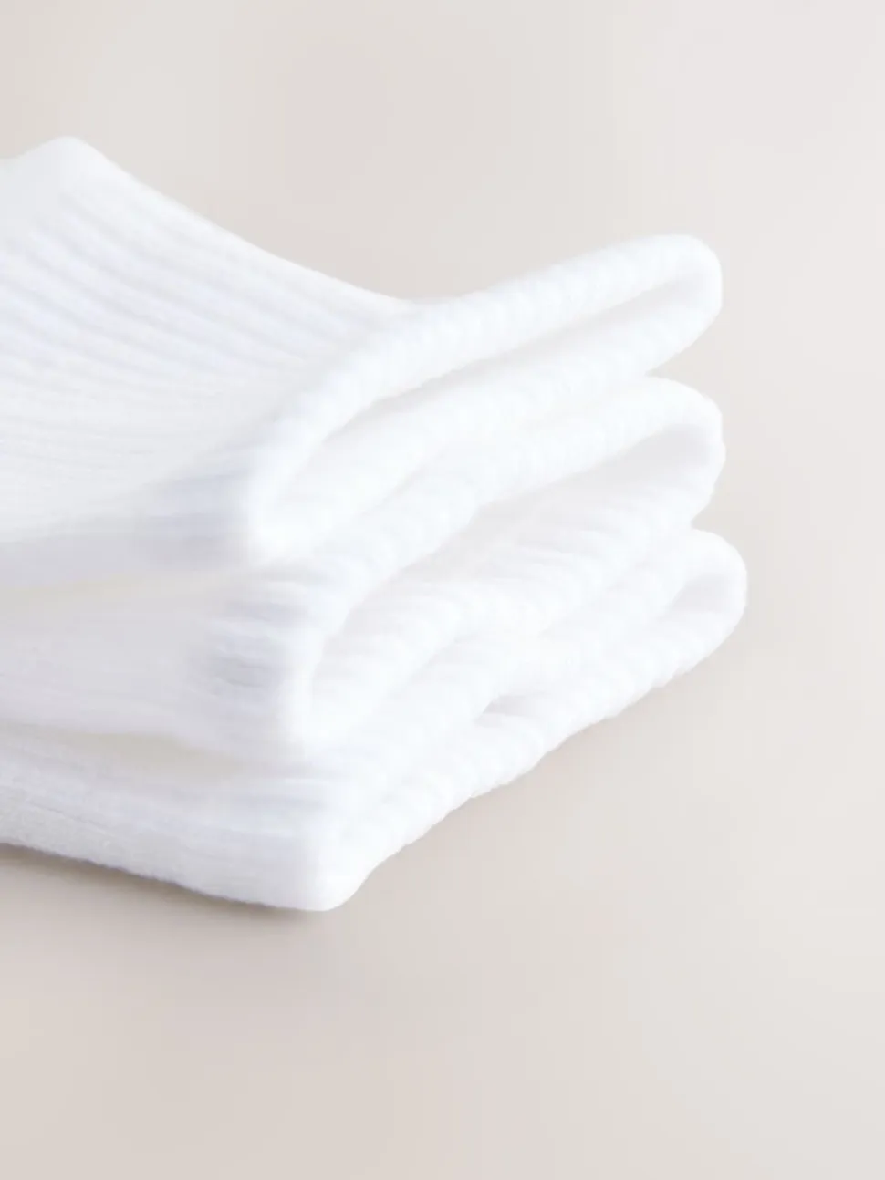 White Cushion Sole Ribbed Sport Cropped Ankle Socks 3 Pack With Arch Support