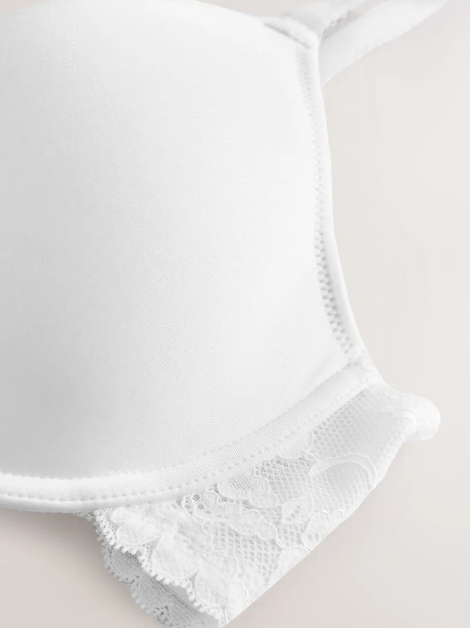 White DD+ Pad Full Cup Smoothing Ultimate Comfort T-Shirt Bra