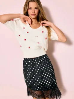 White Floral Detail Puff Sleeve Knitted Top