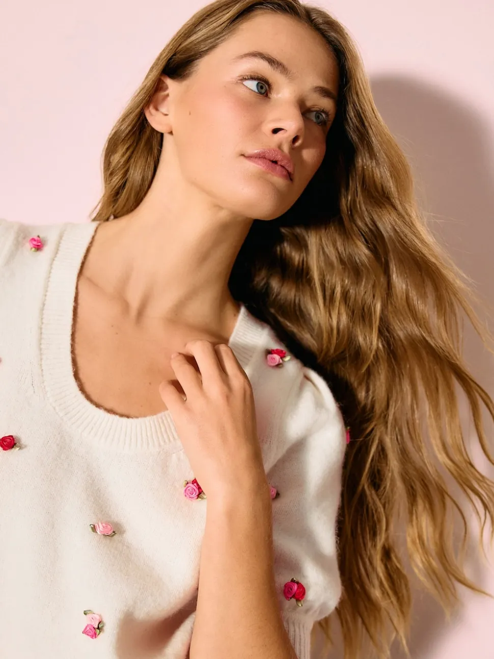 White Floral Detail Puff Sleeve Knitted Top