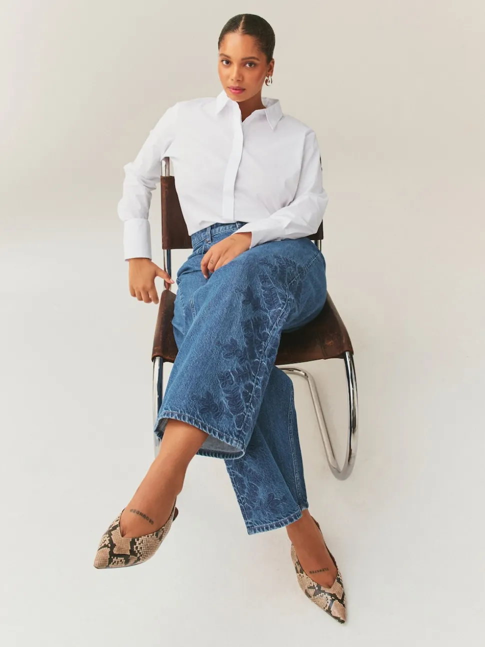 White Fuller Bust Fitted Stretch Essential Long Sleeve Shirt
