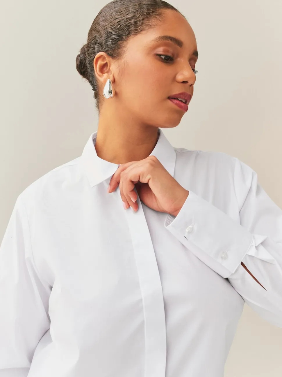 White Fuller Bust Fitted Stretch Essential Long Sleeve Shirt