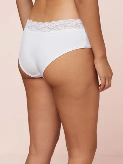 White Short Cotton Lace Knickers 4 Pack