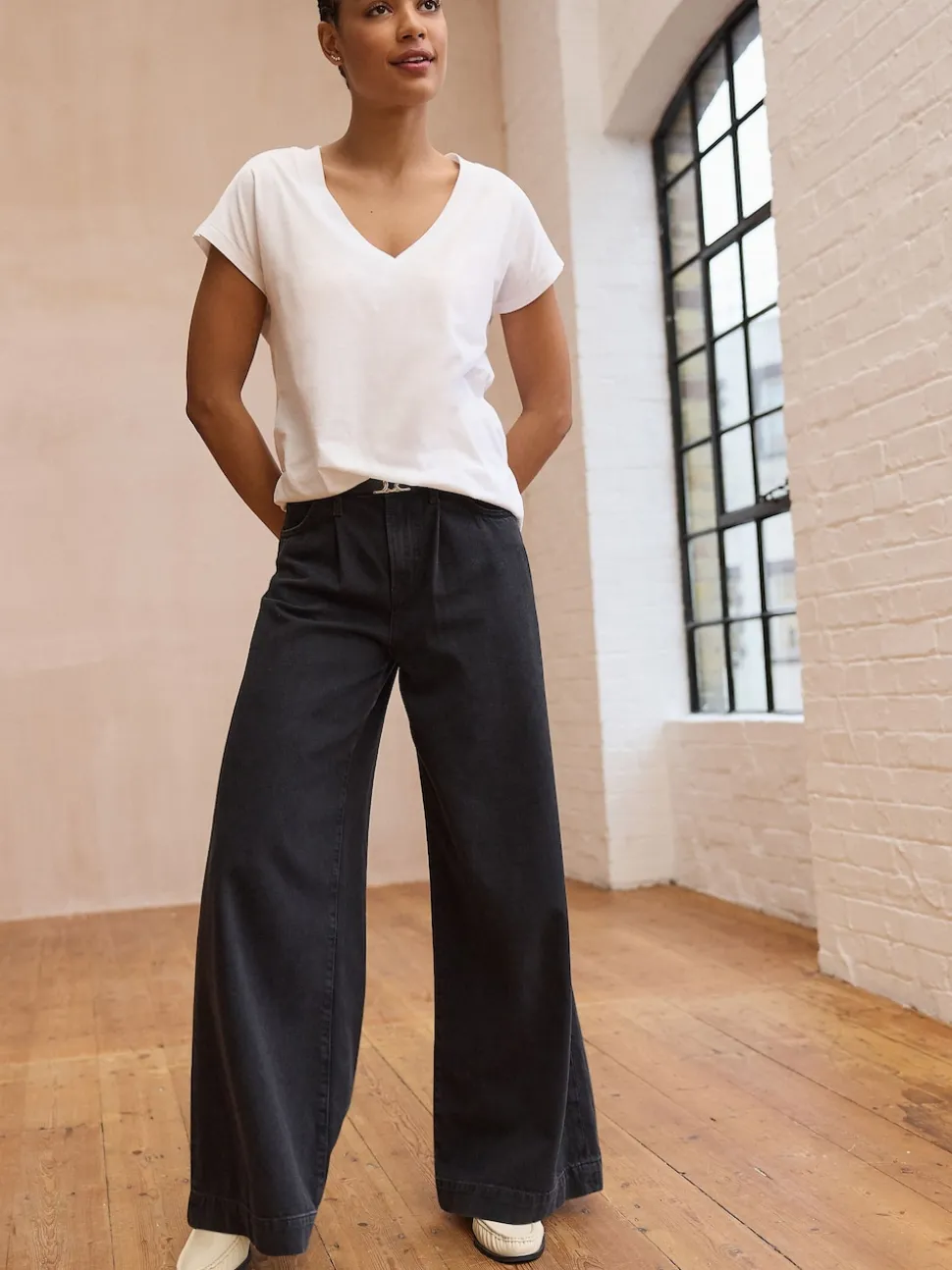 White V-Neck Cap Sleeve T-Shirt