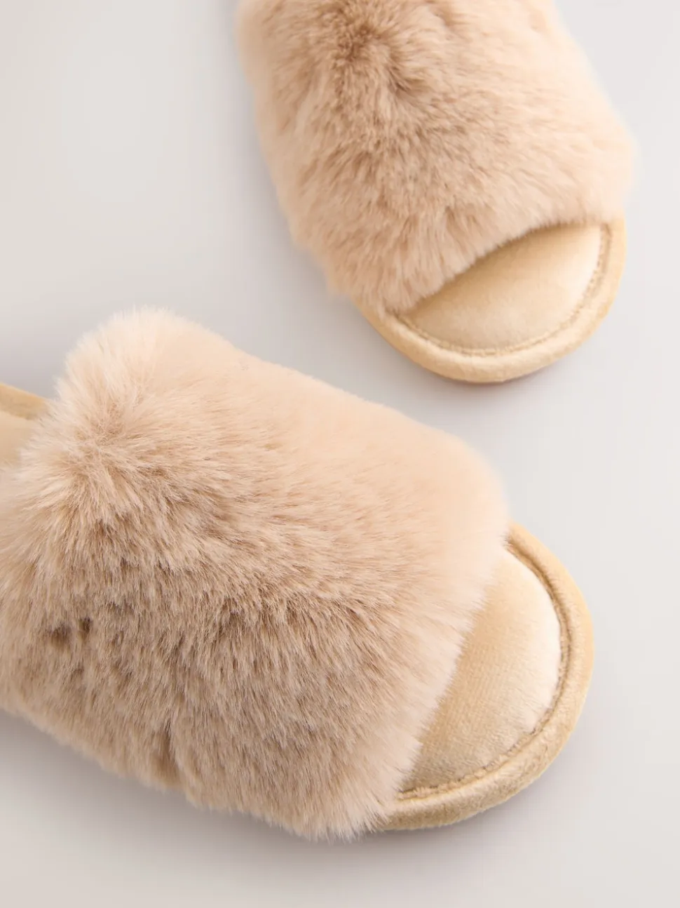 Yellow Faux Fur Sider Slippers