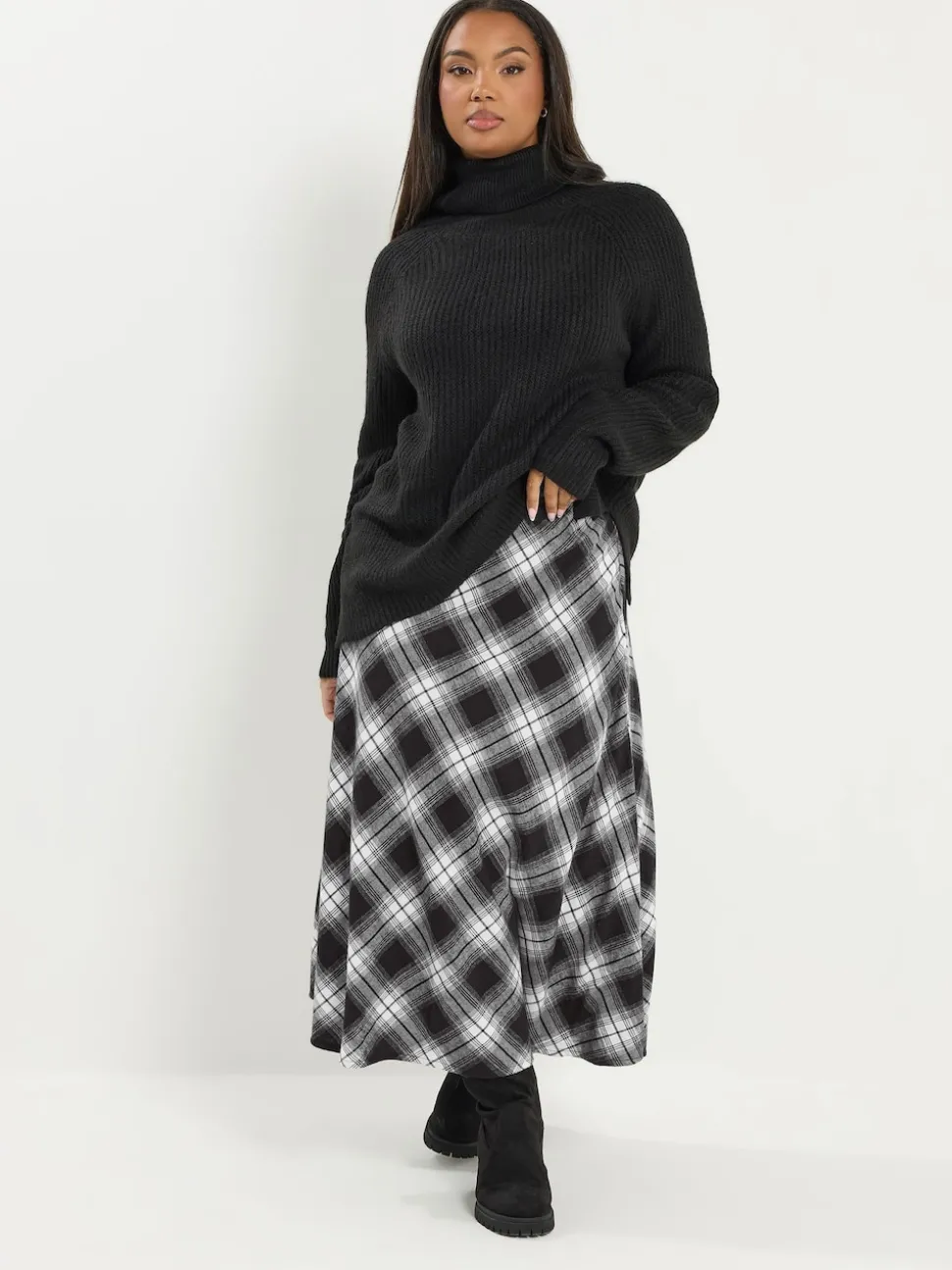 Yours Curve Black Check Maxi Skirt