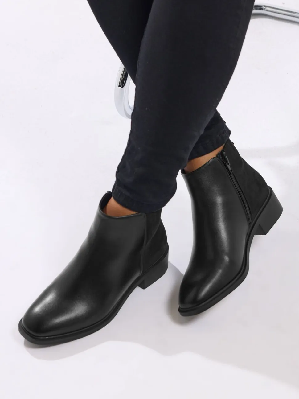 Yours Curve Black Extra Wide Fit Extra-Wide Fit Metal Trim Ankle Boots