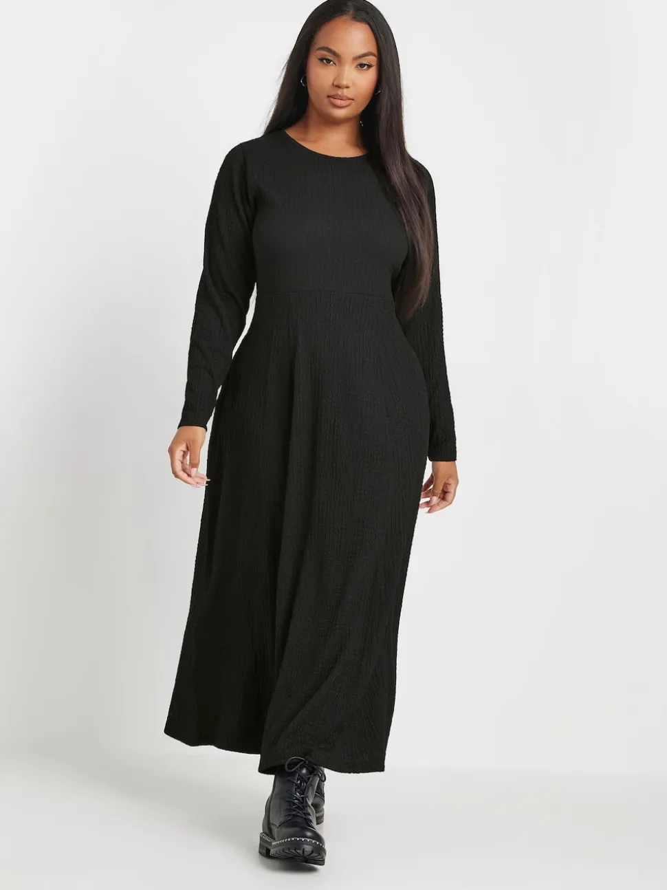 Yours Curve Black Textured Flared Maxi Dress