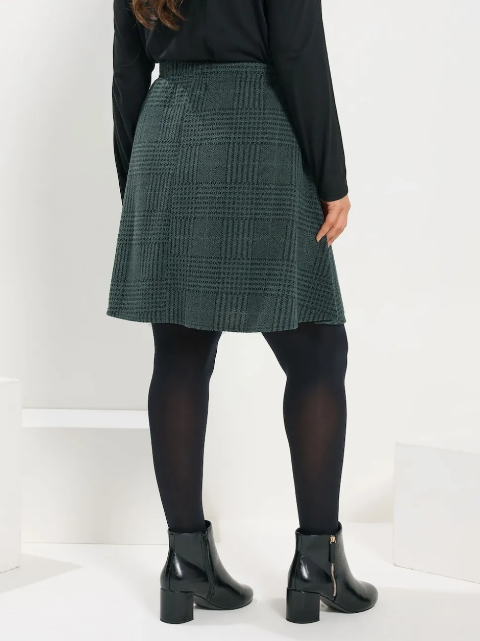 Yours Curve Green Button Front Skirt