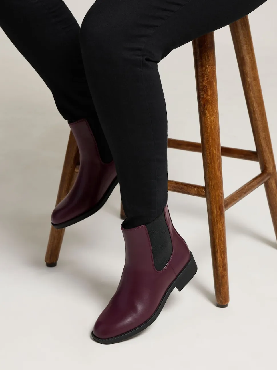 Yours Curve Red Extra Wide Fit Ankle Chelsea Boots