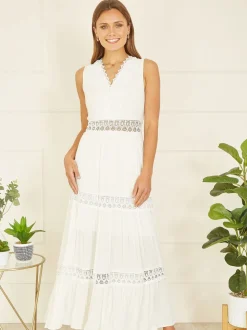 Yumi White Lace Trim Sun Dress